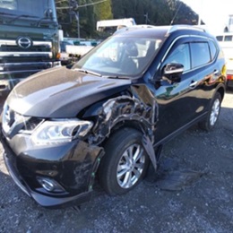 タウの事故車買取事例