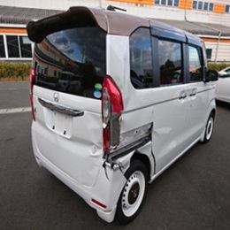 タウの事故車買取事例